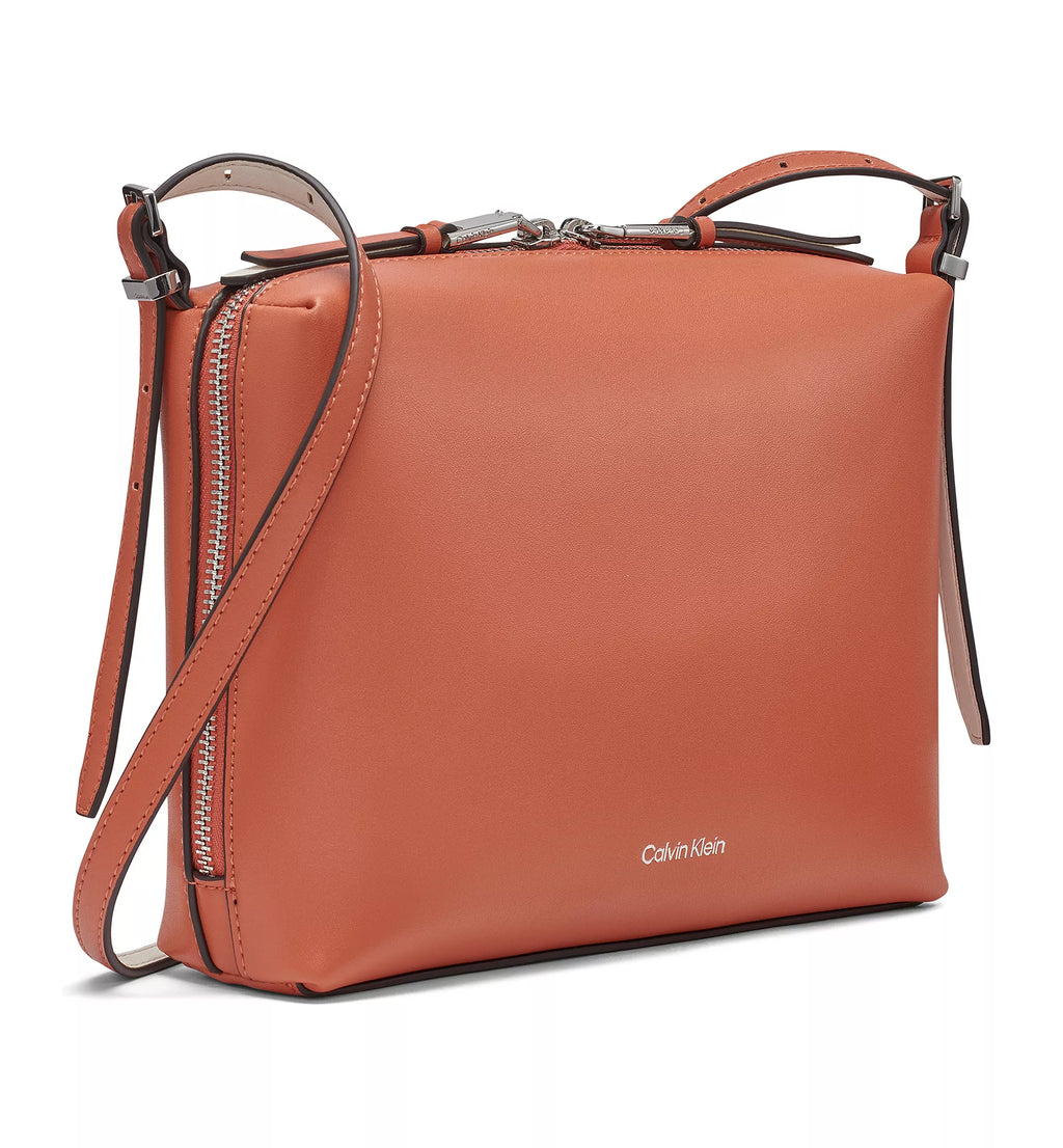 Calvin Klein Crossbody Bag – Chili Spice, Cherub White 3