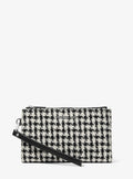 Michael Kors Wristlet – BLACK / LIGHT CREAM 1