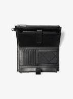 Michael Kors Wristlet – BLACK / LIGHT CREAM 2