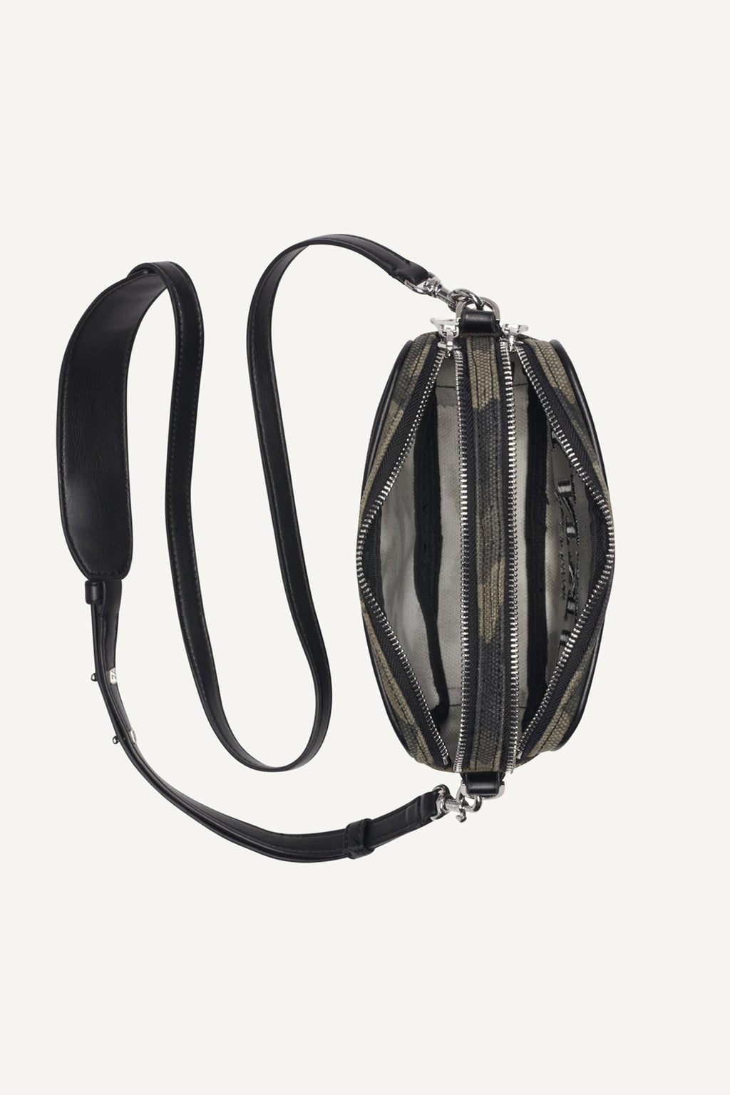DKNY Other – Camouflage 4